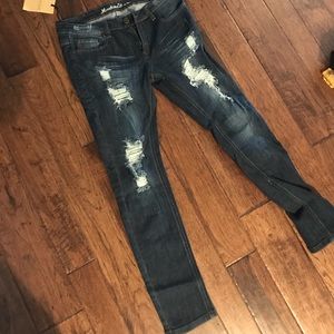 Machine jeans skinny distressed NWT